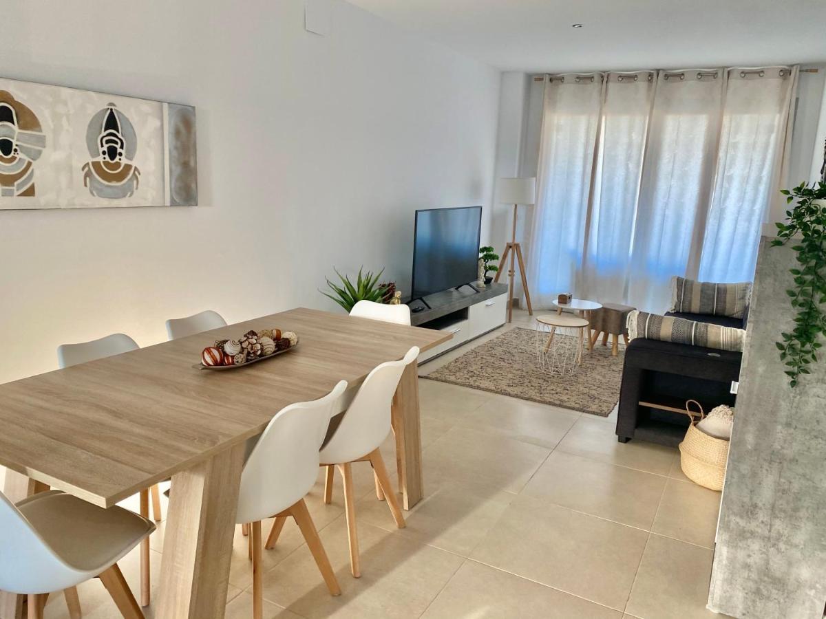 Apartamento Playa Y Club Nautico A 150M دينايا المظهر الخارجي الصورة