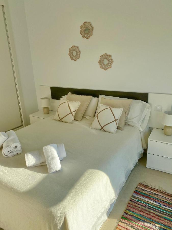 Apartamento Playa Y Club Nautico A 150M دينايا المظهر الخارجي الصورة